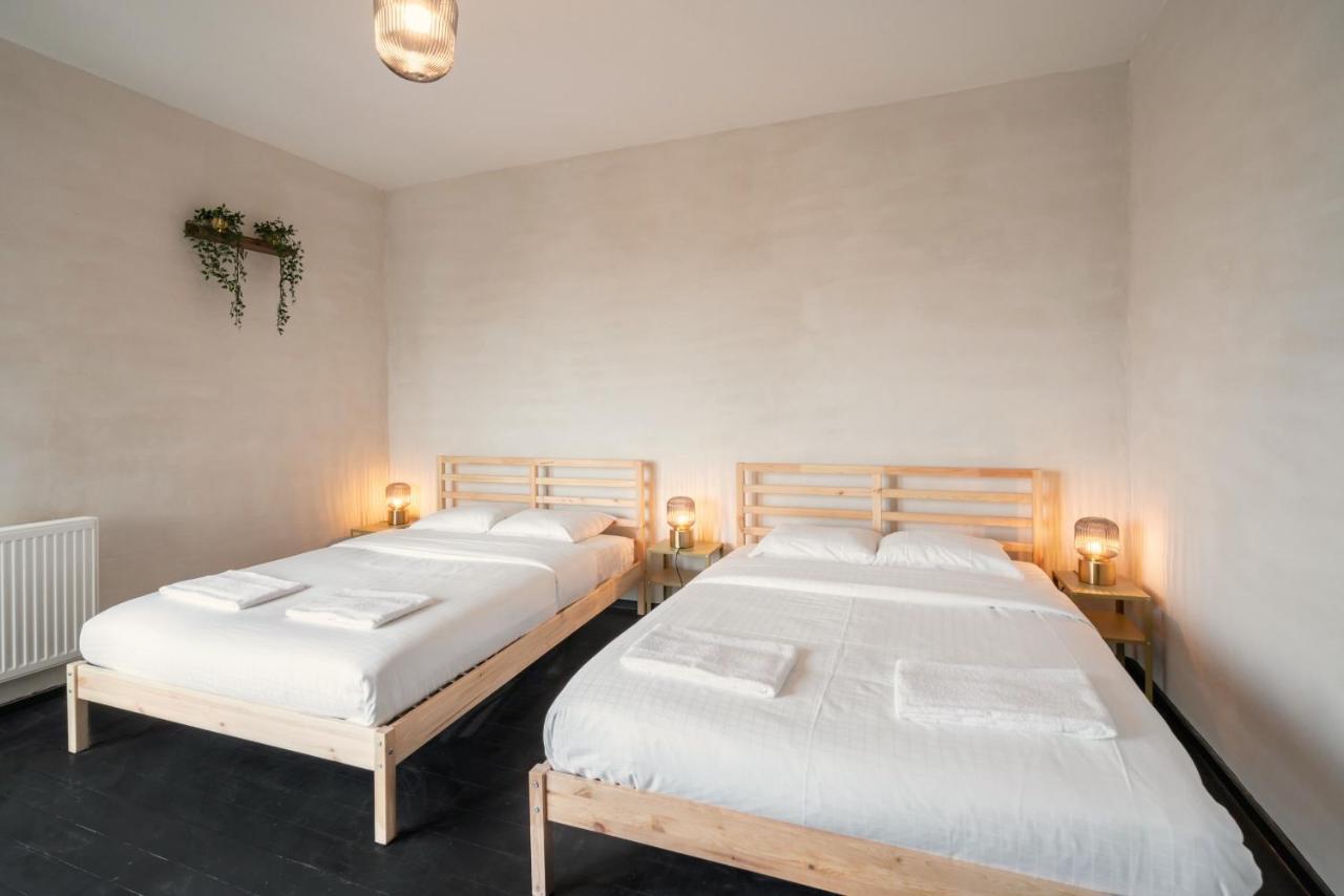 Two-Bedroom Apartments In The Heart Of Antwerpen Kültér fotó