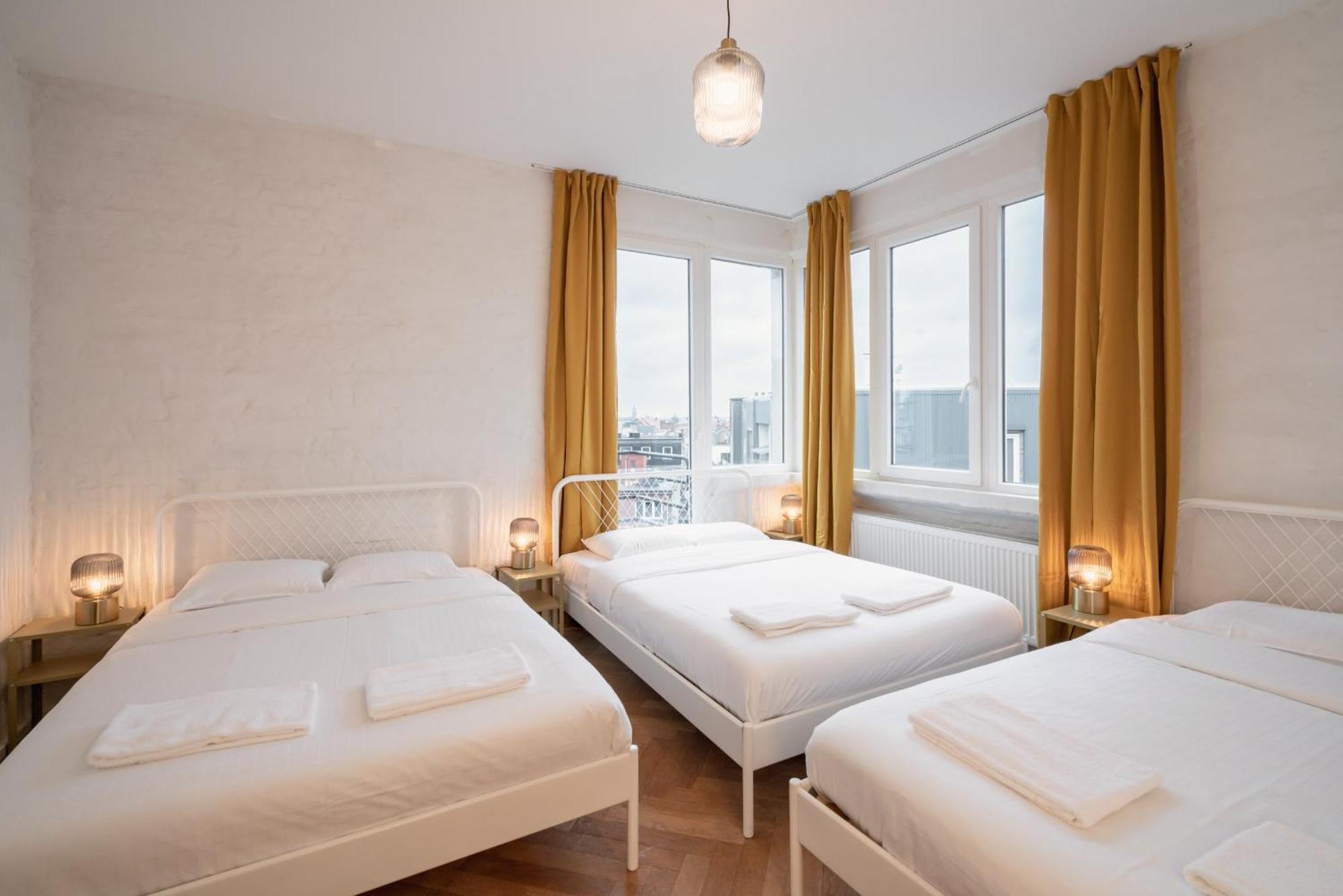 Two-Bedroom Apartments In The Heart Of Antwerpen Kültér fotó